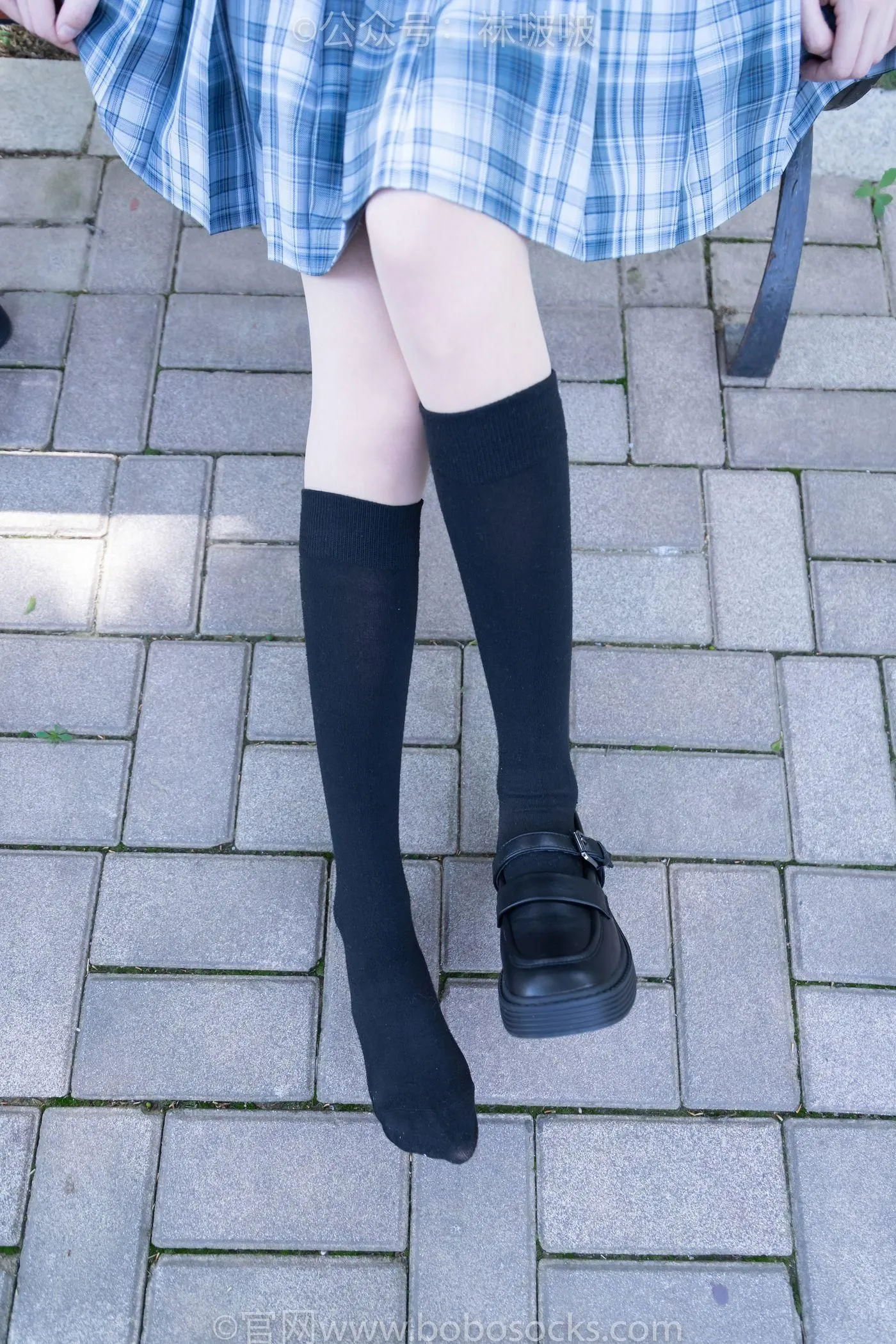 [BoBoSocks袜啵啵]NO.007 稚予-JK制服、皮鞋、黑色中筒棉袜、肉丝 [143P]插图8